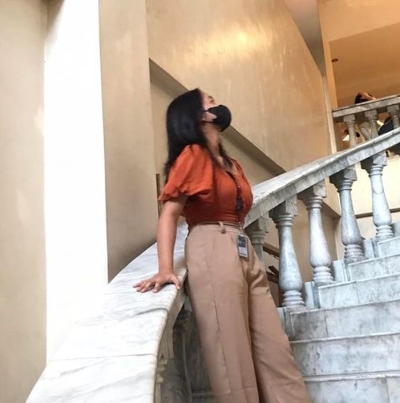 Meet your Posher, Ayessah - Picture 1 of 1